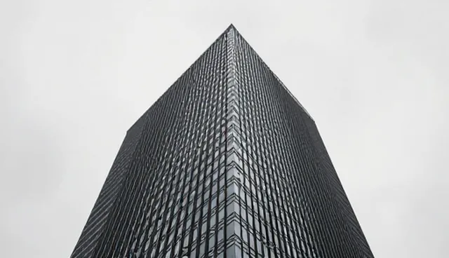 工程配套服务成本效益分析,性能对比与优化方向